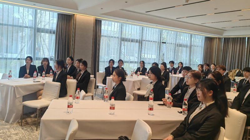 小型公司团建周边游，如何打造难忘体验？**